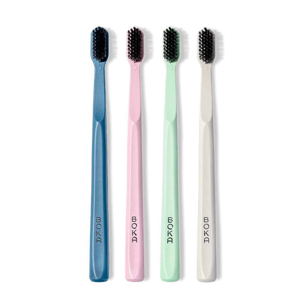 Classic Activated Charcoal Toothbrush 4-Pack